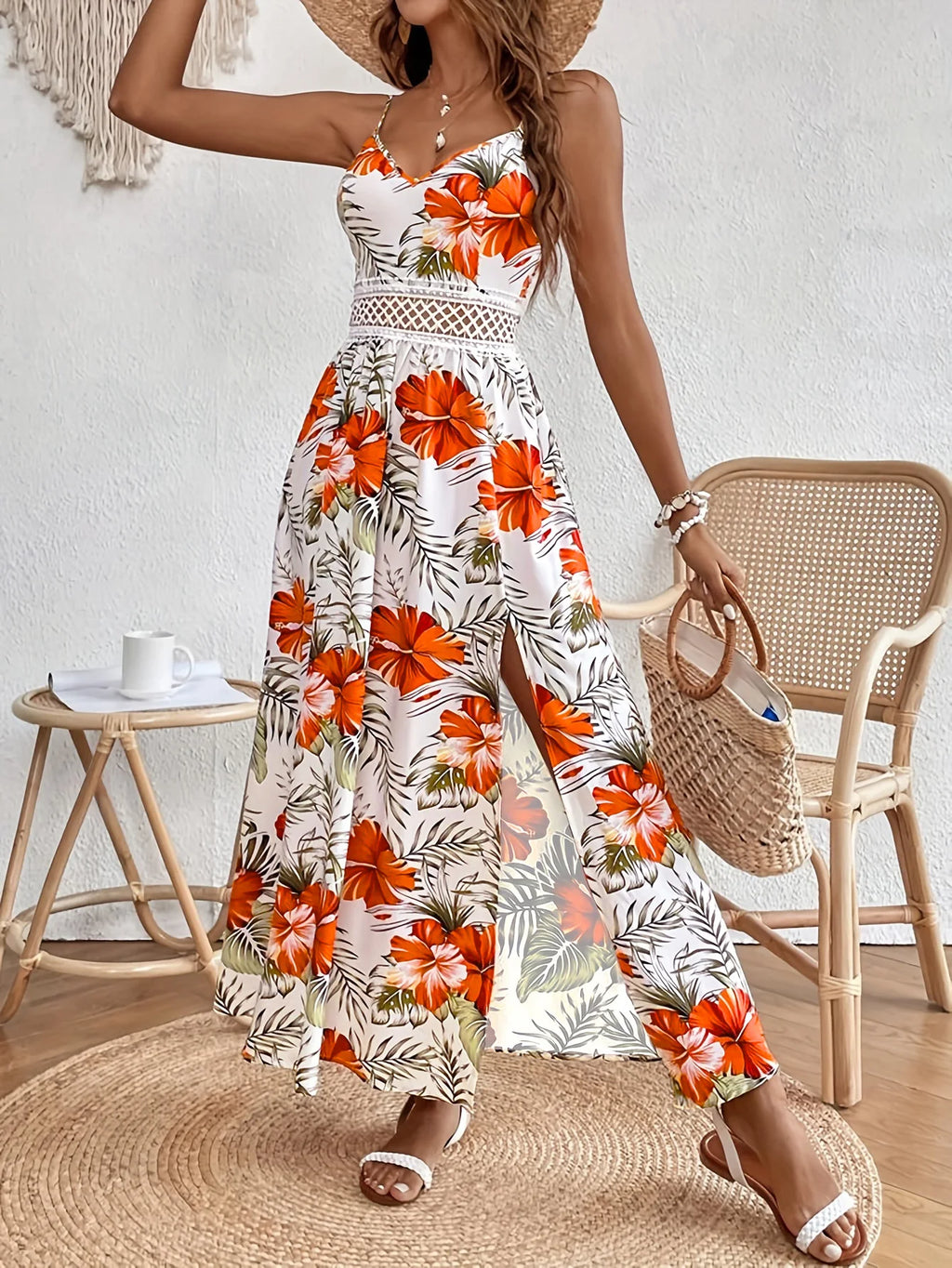 Robe longue caraco pour femme en dentelle et patchwork à imprimé tropical, design élégant et ajusté, parfaite pour les vacances à la plage et les sorties