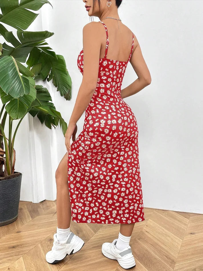 Robe longue bustier avec fente haute et imprimé léopard marguerite, de la collection Automne 2025.