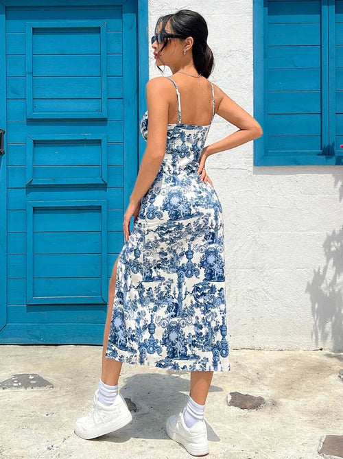 Robe longue bustier avec fente haute et imprimé léopard marguerite, de la collection Automne 2025.