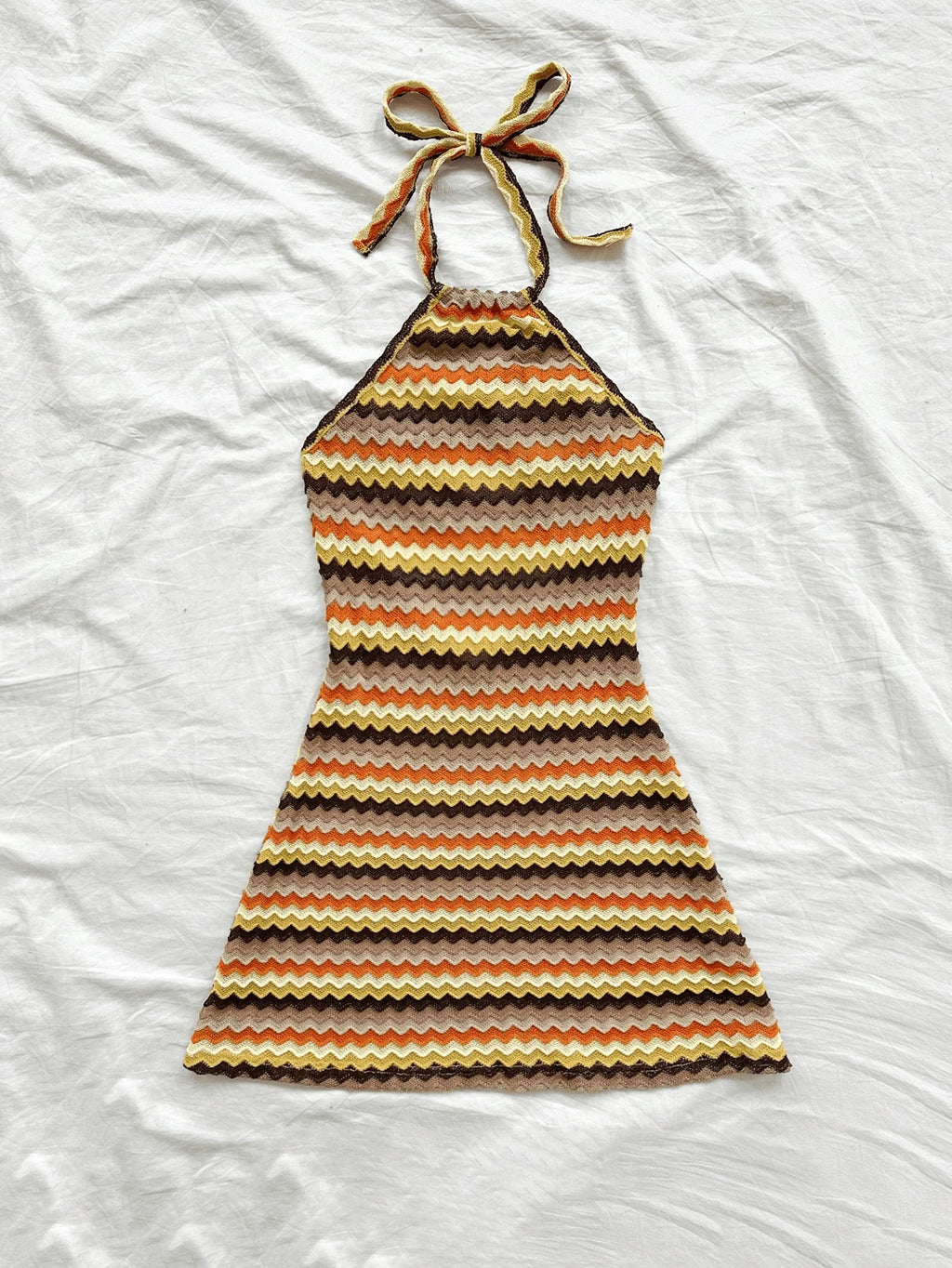 Robe dos nu bohème chic printemps/été pour femme, mini robe sexy et fluide, vêtement féminin à la mode
