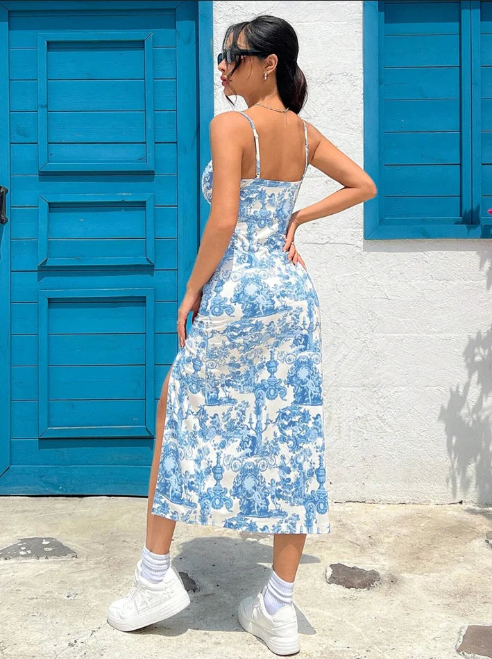 Robe longue bustier avec fente haute et imprimé léopard marguerite, de la collection Automne 2025.