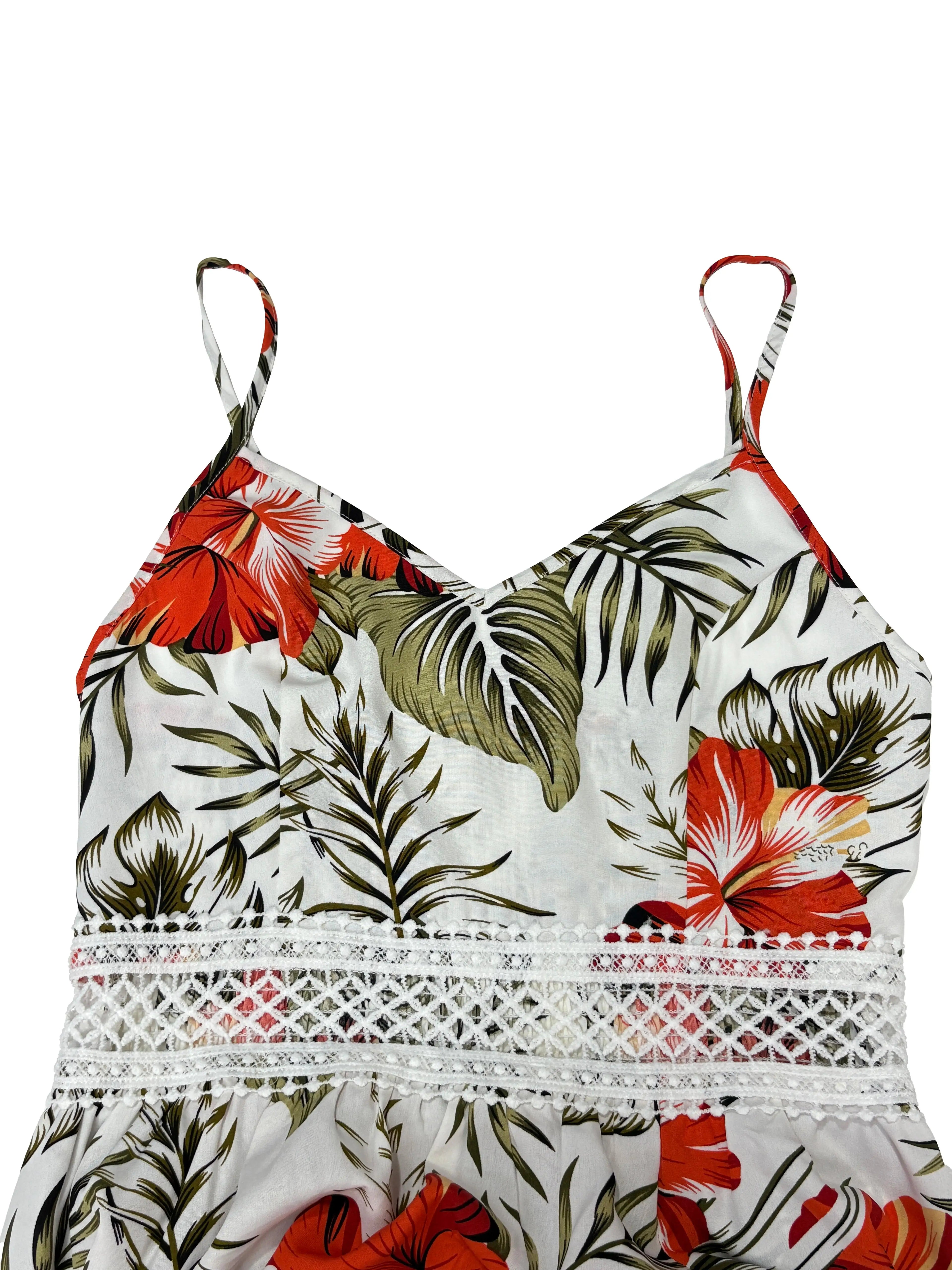 Robe longue caraco pour femme en dentelle et patchwork à imprimé tropical, design élégant et ajusté, parfaite pour les vacances à la plage et les sorties