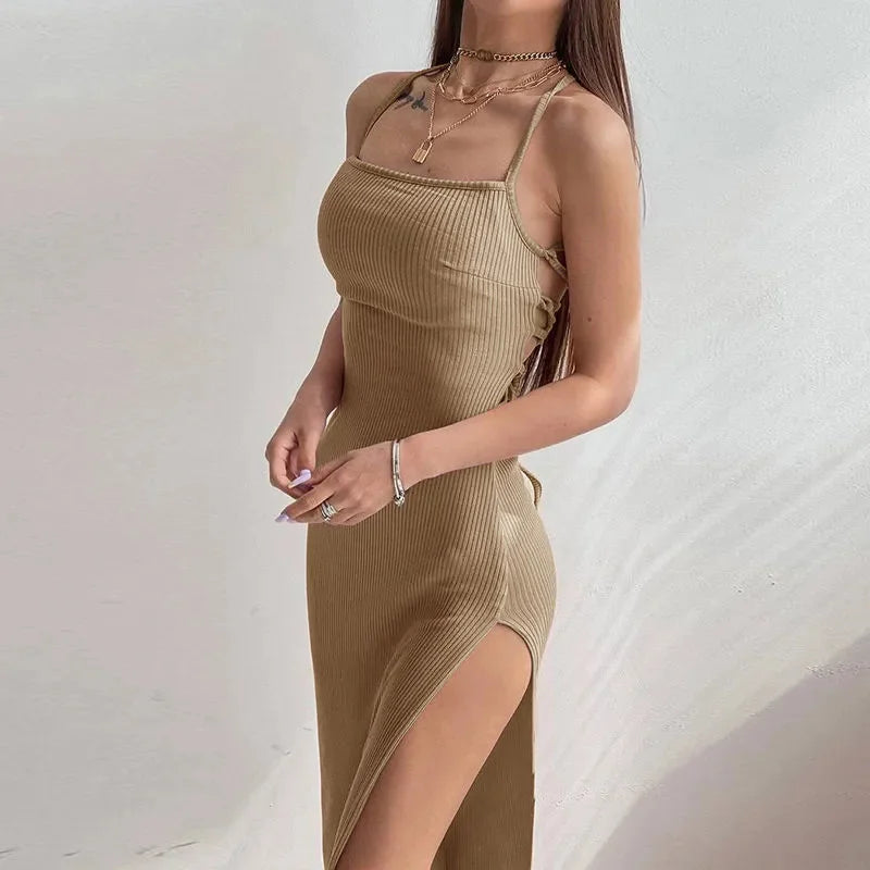 Robe longue fourreau noire sexy pour femme, été, sans manches, dos nu, col licou, bretelles spaghetti, fente haute, Vestidos