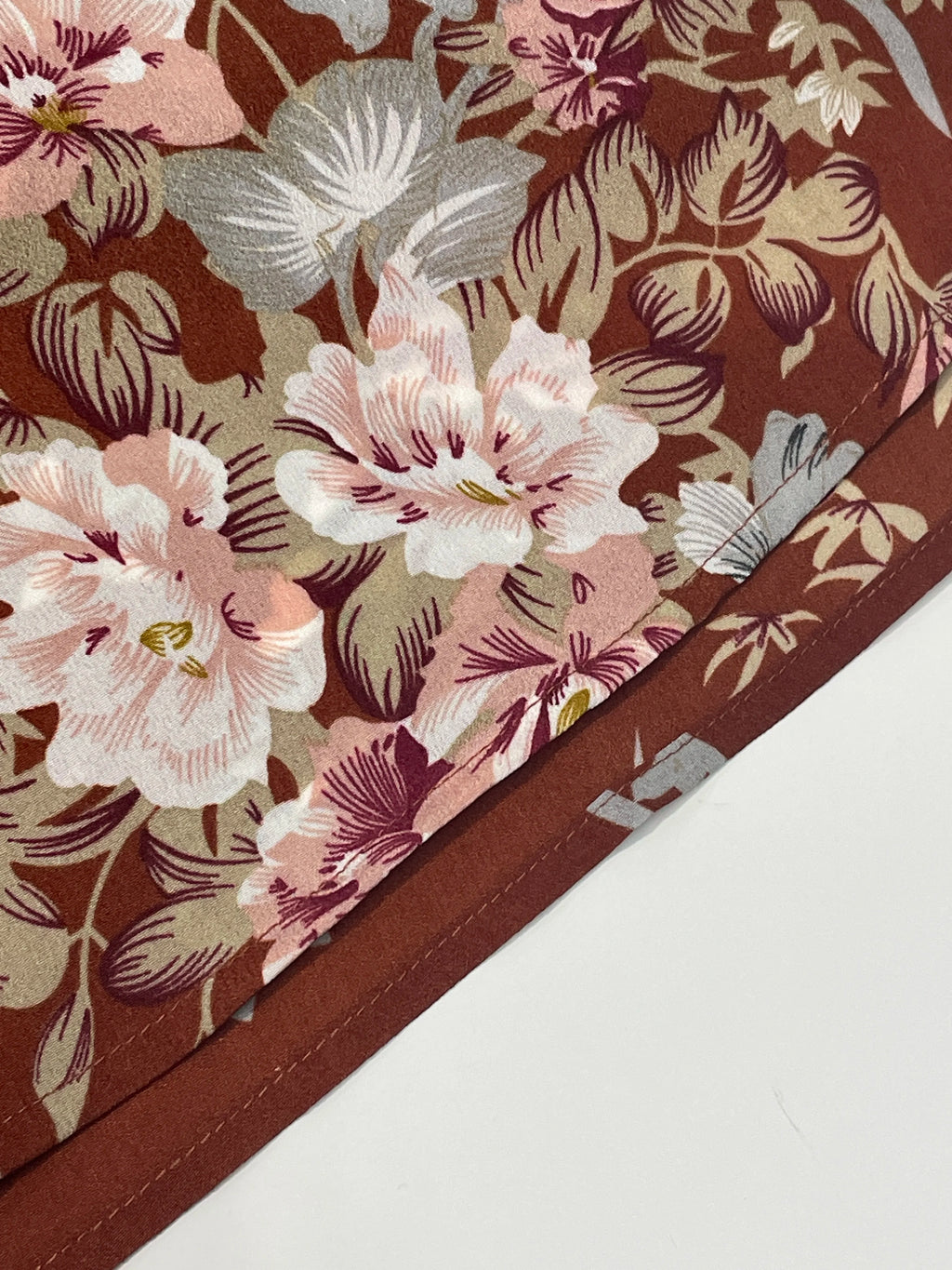 Robe licou fendue sur la cuisse à imprimé floral pour femme - sans manches, moulante, sexy, pour la plage ou les clubs