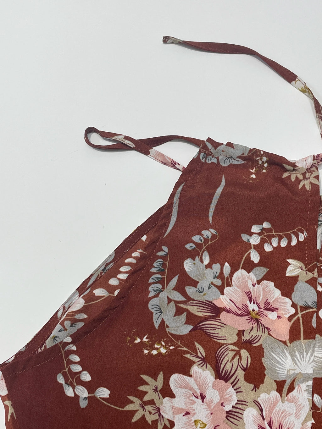Robe licou fendue sur la cuisse à imprimé floral pour femme - sans manches, moulante, sexy, pour la plage ou les clubs
